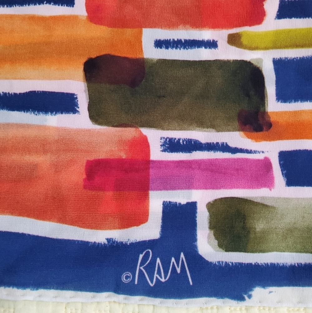 Robin Ann Meyer Geo Semblance Silk Scarf Size 43"×43" - Picture 3 of 8